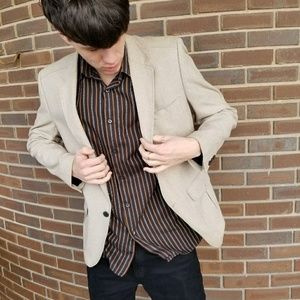 H&M men’s tan blazer
